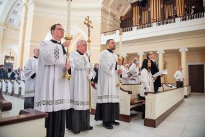 White_Mass_2022__1200px_8